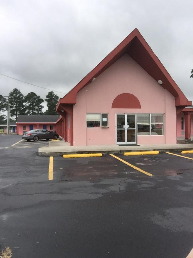 Ross Motel Williamston Exterior photo